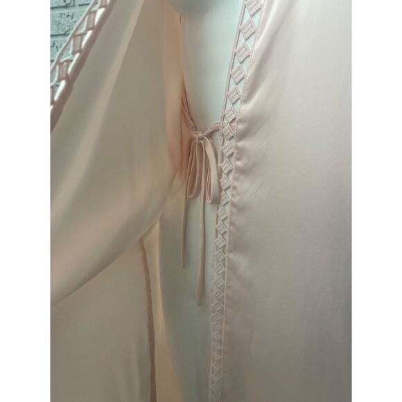 AW. Bridal Women Light Pink Satin Bridesmaid Robe Lingerie with Lace Accent Size - Picture 9 of 9